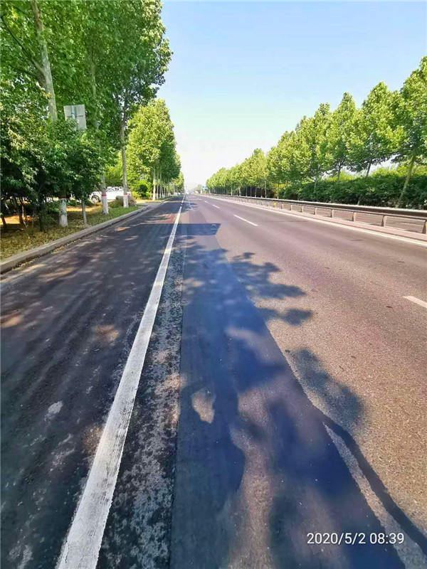 嘉格網裂貼修補處理路面網裂龜裂不用急